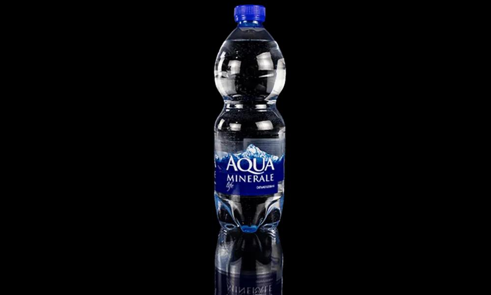 Вода AQUA газована 0,5л